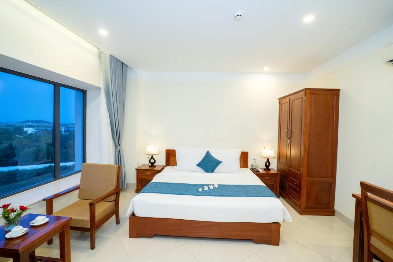 Navy Hotel Cam Ranh Bagian luar foto