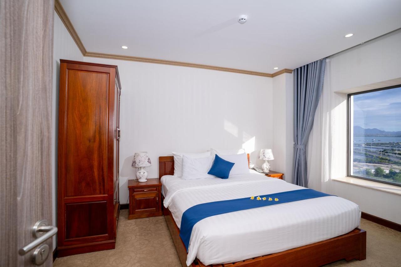 Navy Hotel Cam Ranh Bagian luar foto