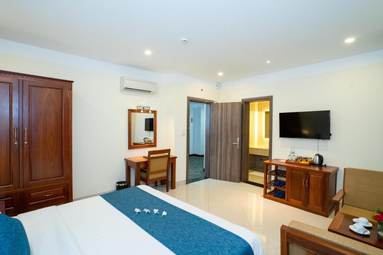 Navy Hotel Cam Ranh Bagian luar foto