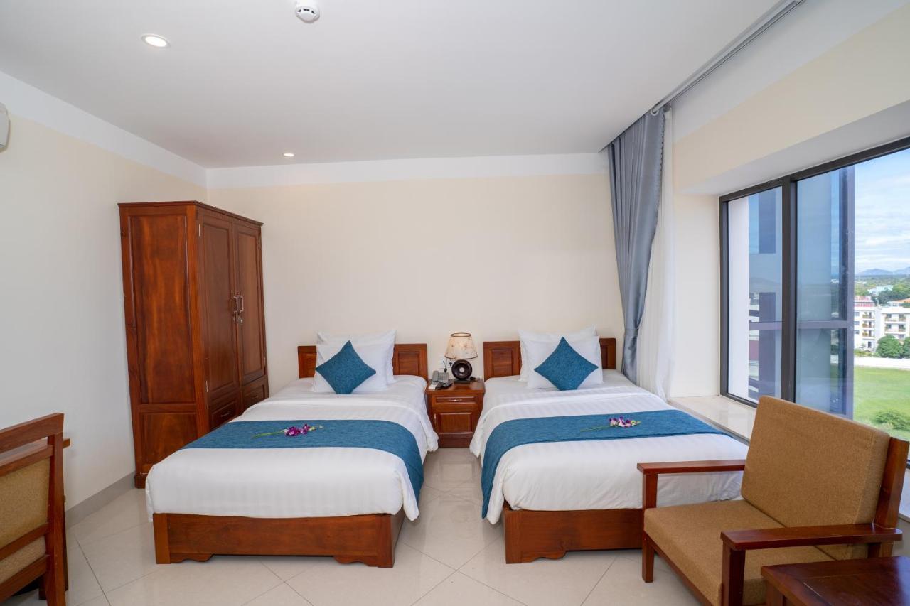 Navy Hotel Cam Ranh Bagian luar foto