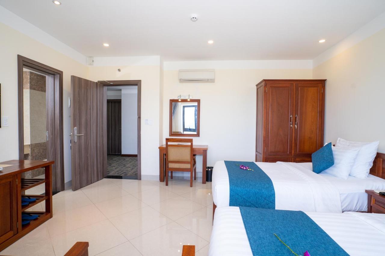 Navy Hotel Cam Ranh Bagian luar foto